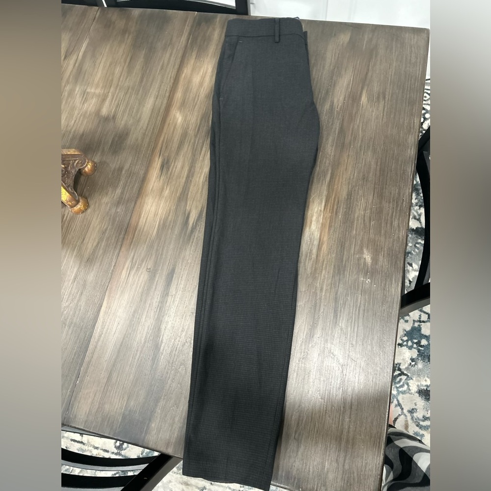 Men’s dress up pants (checkered)